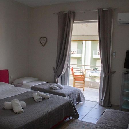 Zoe Apartments Tolo Ngoại thất bức ảnh