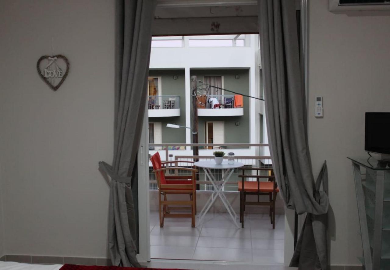 Zoe Apartments Tolo Ngoại thất bức ảnh