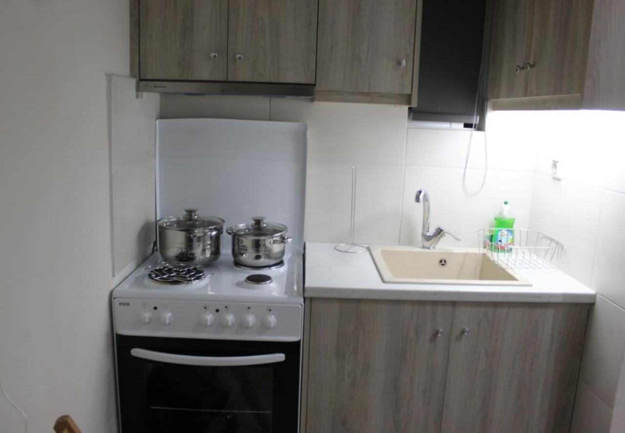 Zoe Apartments Tolo Ngoại thất bức ảnh