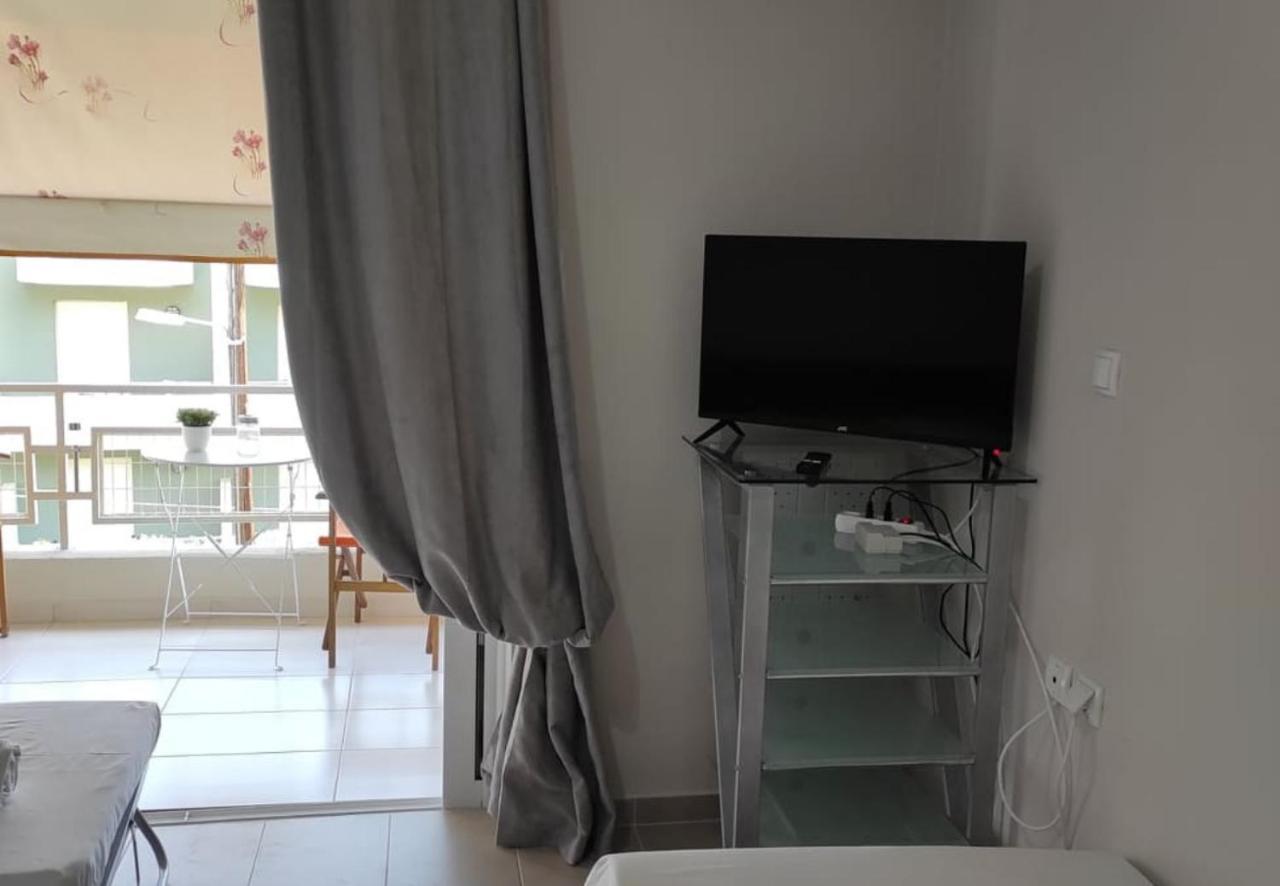 Zoe Apartments Tolo Ngoại thất bức ảnh