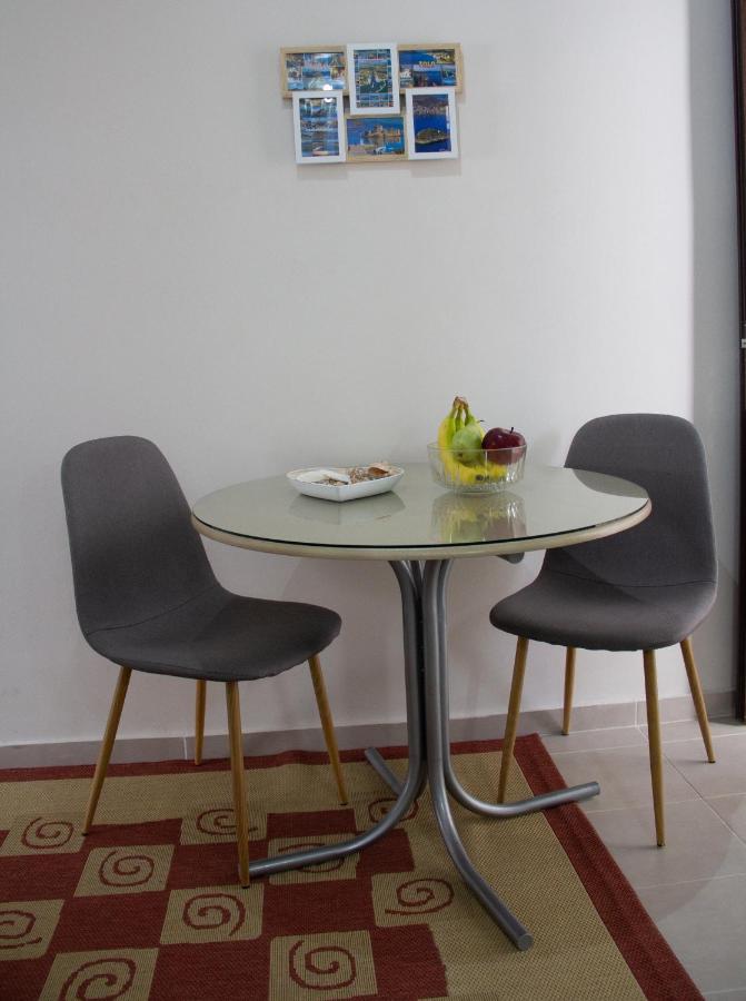 Zoe Apartments Tolo Ngoại thất bức ảnh